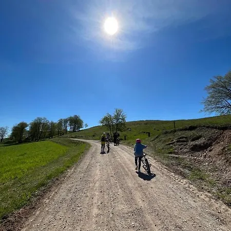 Sloneczny Pagorek Сasa de vacaciones *